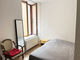 Appartement à louer 2 pièces 34 m²