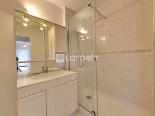  Appartement à louer 3 pièces 67 m²