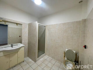  Appartement à louer 3 pièces 67 m²