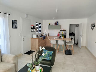  Maison � louer 3 pi�ces 66 m� La garnache