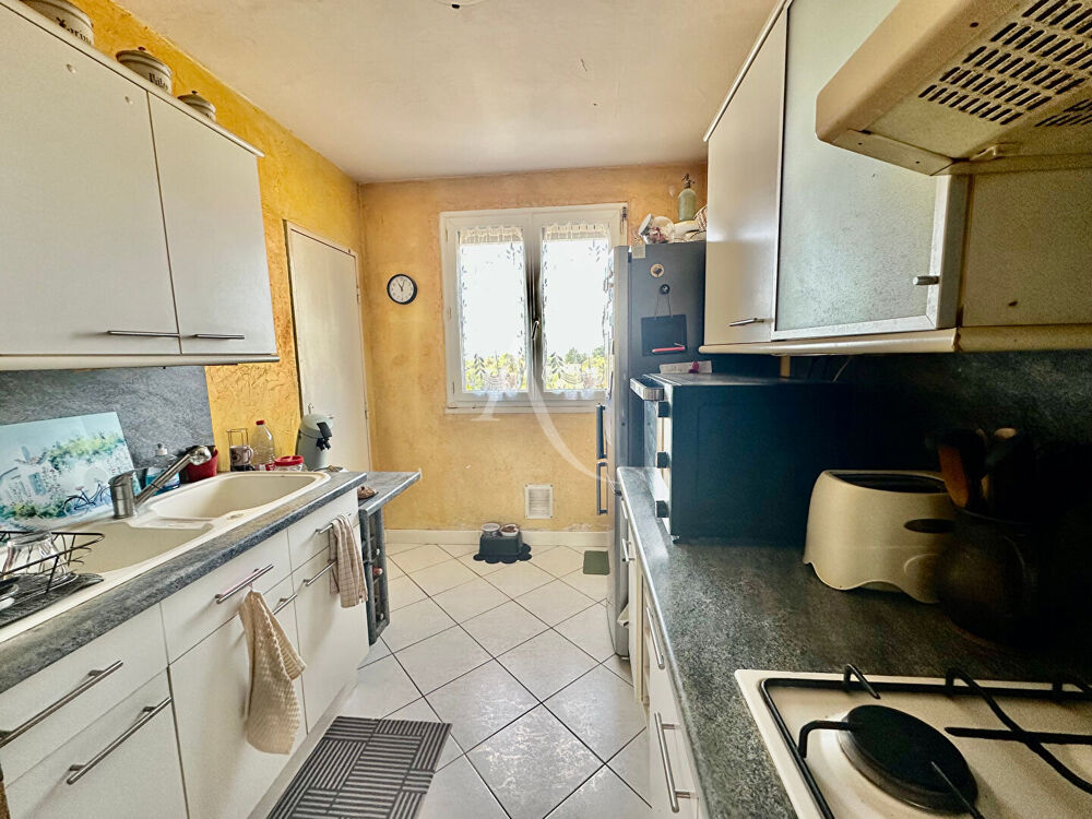 Vente Appartement SAINT-JEAN-DE-BRAYE (45800) , APPARTEMENT T4 AU DERNIER ÉTAGE AVEC BALCON ET CAVE Saint jean de braye