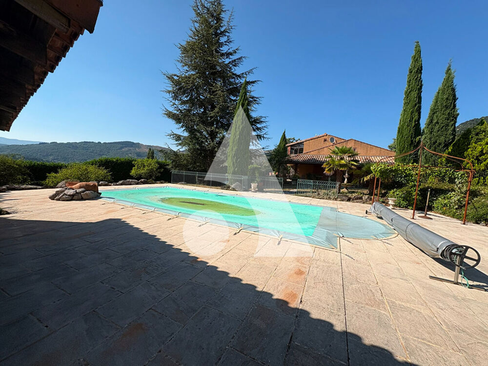 Maison à vendre à Saint-Étienne-de-Boulogne -Entre Aubenas et Privas, dans un environnement exceptionnel