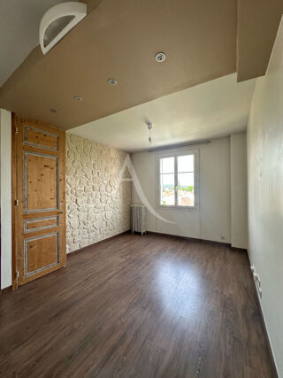  Appartement à louer 2 pièces 38 m²