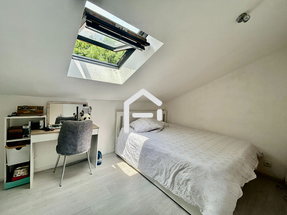 Location Appartement A louer : T3 en duplex de 48m² à Toulouse Toulouse