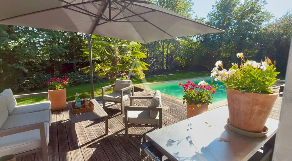 Maison 6 pièces 182 m² · à Ligny le Ribault · 182 m² · 430 000 €