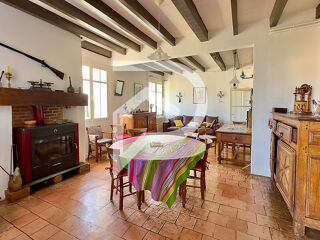  Maison � vendre 9 pi�ces 225 m�