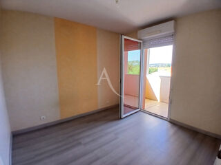  Appartement à louer 3 pièces 60 m²