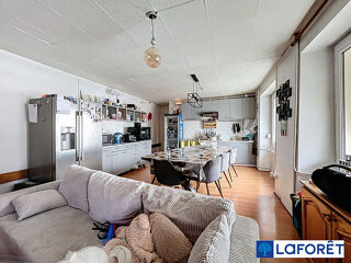  Maison � vendre 15 + pi�ces 404 m�