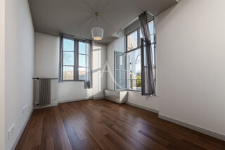  Immeuble  vendre 15 + pices 348 m Mousseaux les bray