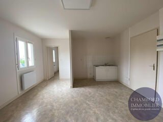  Appartement à louer 2 pièces 45 m²