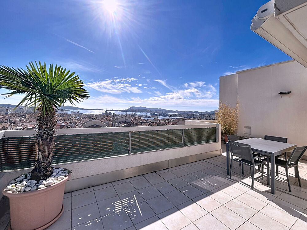 Vente Appartement Appartement Toulon 2 pièce(s) 31.44 m2 Toit terrasse 70m² cave Toulon