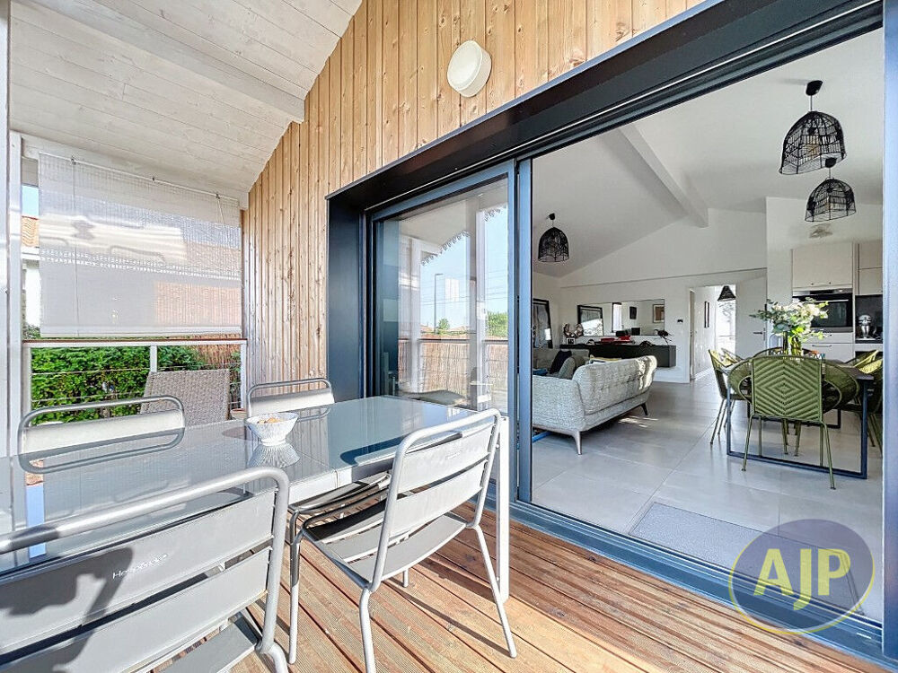 Vente Maison Maison contemporaine Gujan-Mestras 106 m² avec piscine et aperçu Bassin Gujan mestras