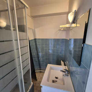  Appartement à louer 1 pièce 30 m²