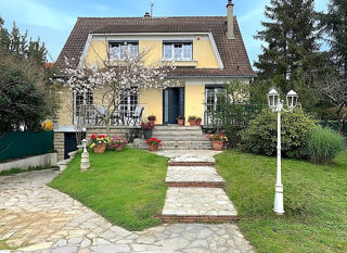  Maison � vendre 8 pi�ces 152 m�