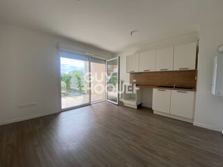  Appartement à louer 3 pièces 61 m²