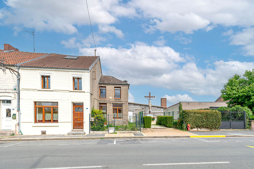 Vente Maison MAISON SEMI INDIVIDUELLE DE 152 M² Quarouble