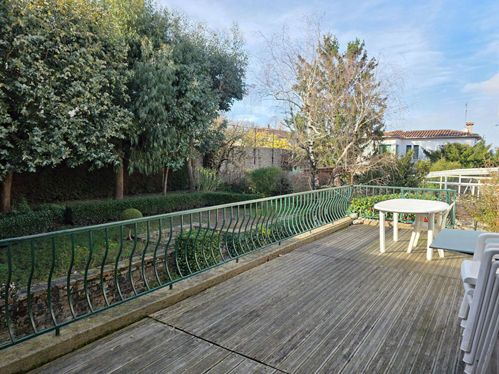 Maison de ville Mazamet 8 pièce(s) 242 m2