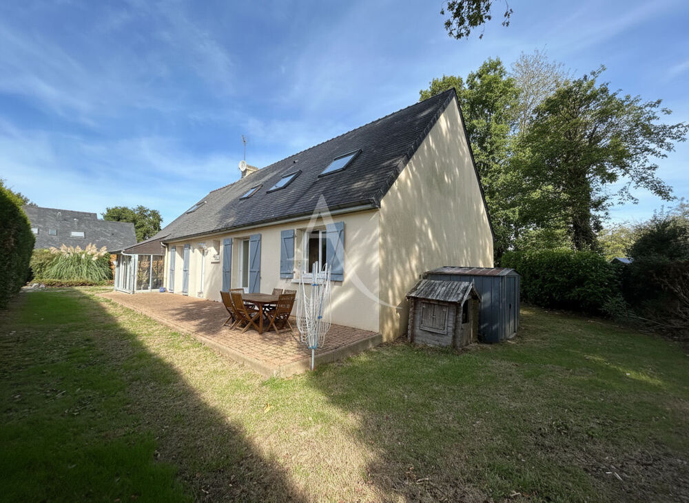 Maison Orvault 7 pièces non mitoyenne avec vie de plain-pied