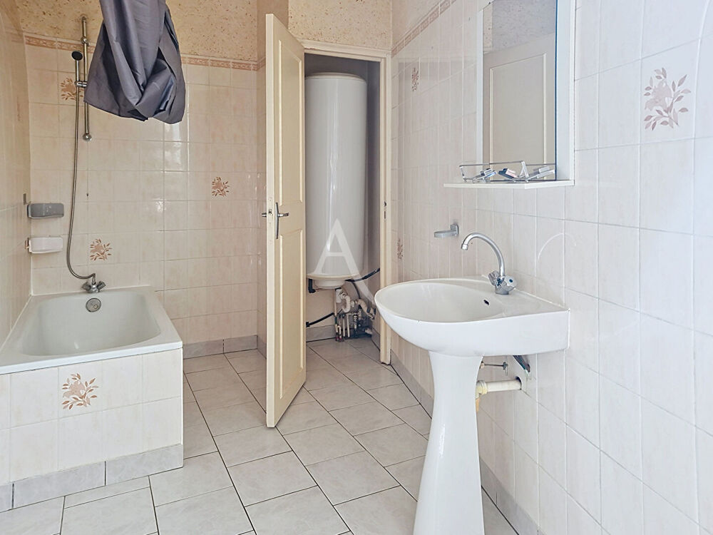 Location Appartement Appartement Doue La Fontaine 3 pièce(s) 60.95 m2 Doue la fontaine
