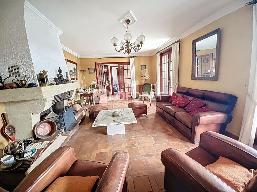 Maison Saint Jean Sur Veyle 7 pièces 215 m2