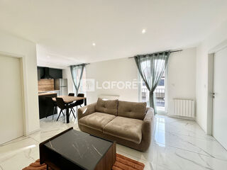  Appartement à louer 2 pièces 43 m²