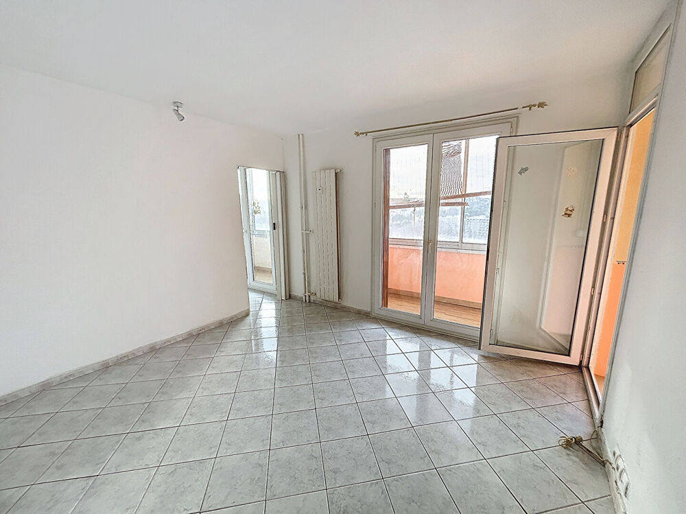 Vente Appartement Toulon  Ouest Appartement T3 de 52.35 m² balcon et cave Toulon