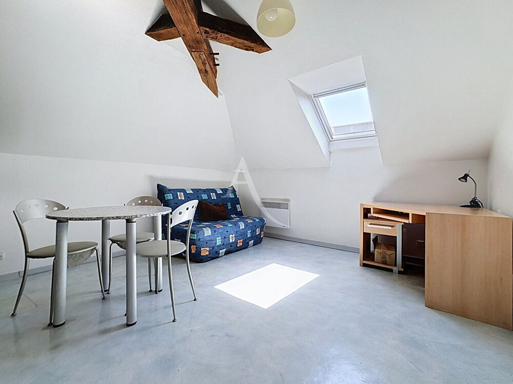 Location Appartement APPARTEMENT T1 BIS - 18.86 m2 - RUE DE LA PAIX Laval