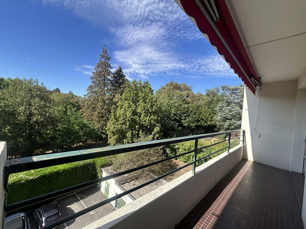 Location Appartement APPARTEMENT ECULLY - 5 pièce(s) - 98 m2 Ecully