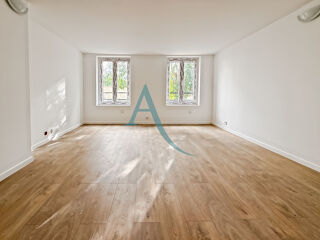 Appartement 3 pièces 84 m² · à Mennecy · 84 m² · 233 000 €