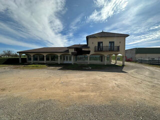  Maison  vendre 12 pices 201 m