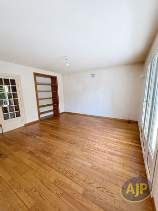 Appartement à louer 3 pièces 63 m²