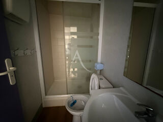  Appartement à louer 3 pièces 45 m²