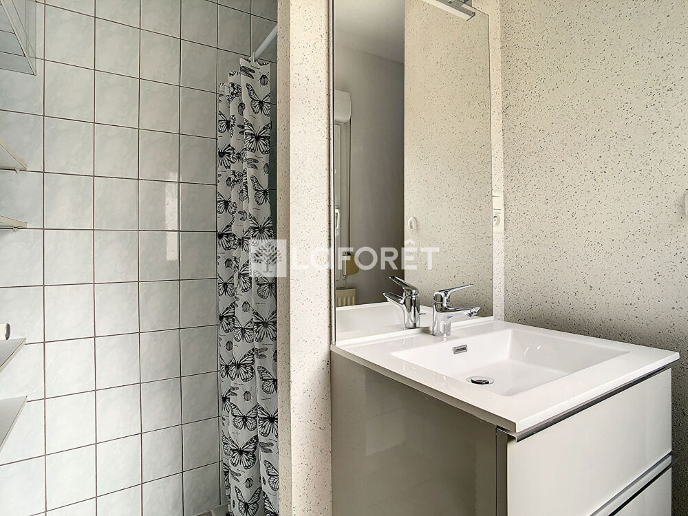 Location Appartement F2 équipé centre ville Neufchâteau avec terrasse ! Neufchateau