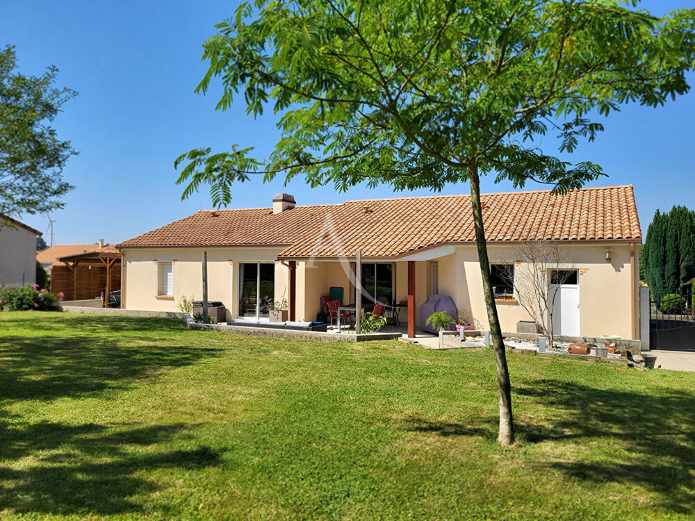 Maison 6 pièces 110 m² · à Chemille en Anjou · 110 m² · 255 000 €