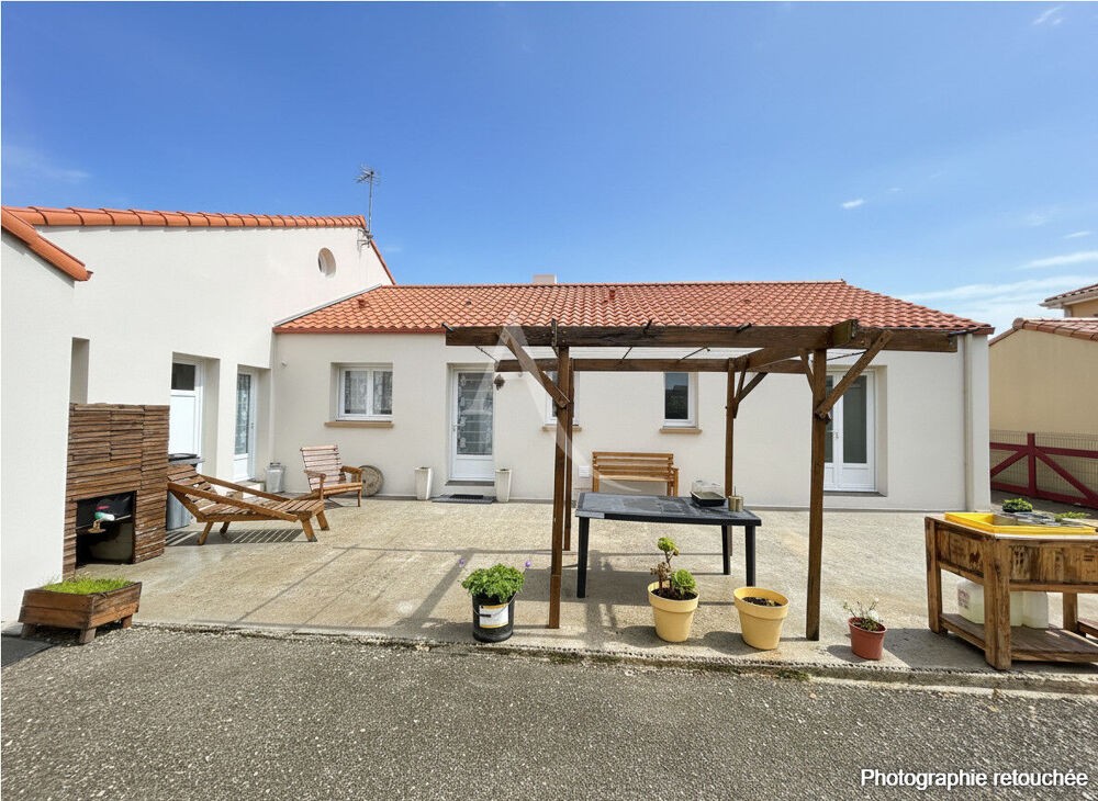 Maison Villeneuve En Retz 8 pièce(s) 146 m2