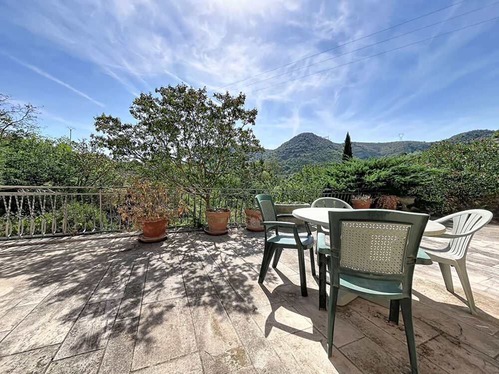 Ardèche, Rompon : Maison au calme avec grand terrain