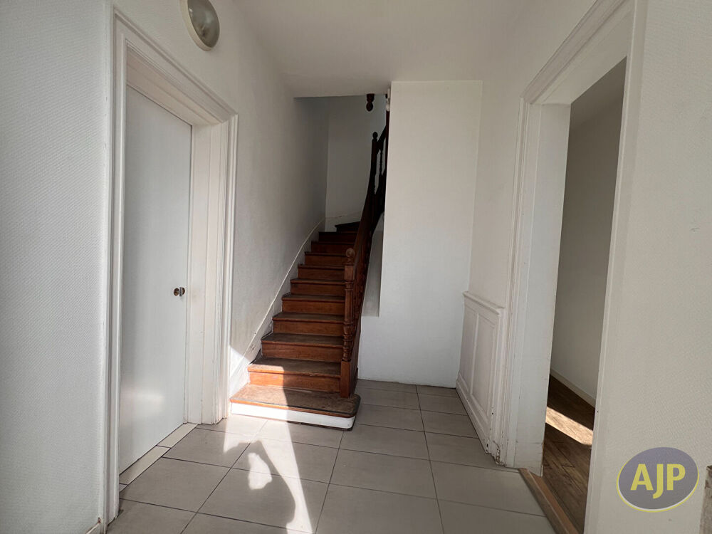 Maison de maître Hyper centre Nort sur Erdre
