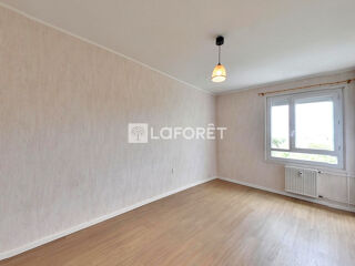  Appartement à louer 3 pièces 67 m²
