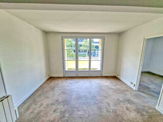  Appartement à louer 3 pièces 48 m²