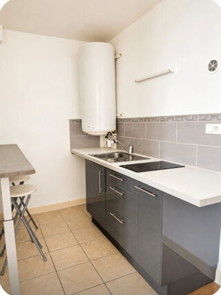  Appartement à louer 2 pièces 36 m²