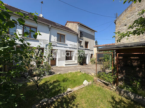   MAISON GAILLON SUR MONTCIENT - 6 pi�ce(s) - 146 m2 Maison - 8 pi�ce(s) - 172 m�