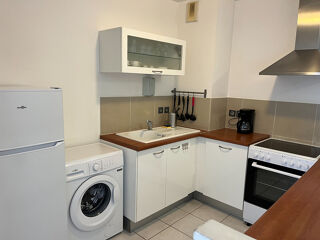  Appartement à louer 2 pièces 44 m²
