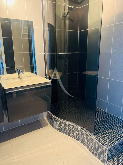  Appartement � louer 5 pi�ces 100 m�