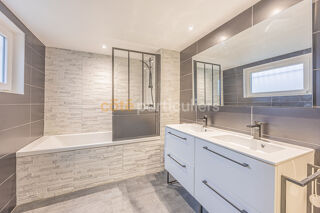  Maison  vendre 7 pices 160 m