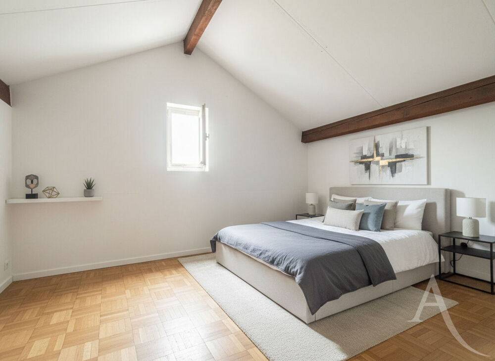 Vente Maison Maison Chaville rive gauche 7 pièces 150 m2 4 chambres  460 m² terrain face foret Chaville