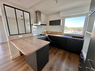  Appartement  vendre 4 pices 80 m