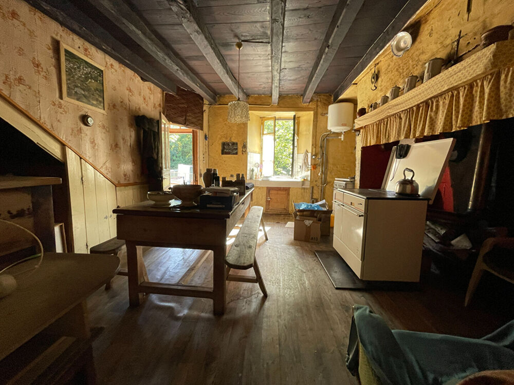 Vente Maison Maison en pierres avec grange attenante Raulhac