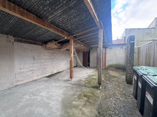  Immeuble à vendre 6 pièces 99 m²