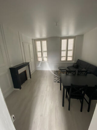  Immeuble à vendre 4 pièces 90 m²