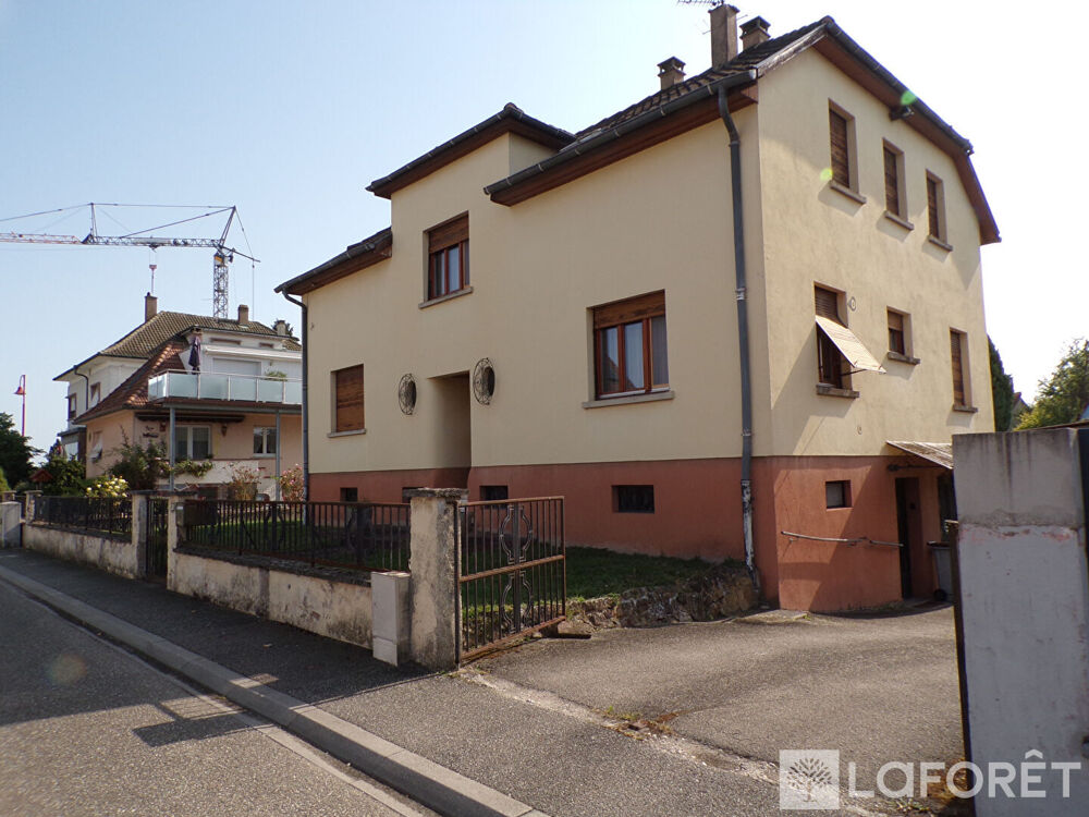 Maison Nordhouse 8 pièce(s) 173 m2